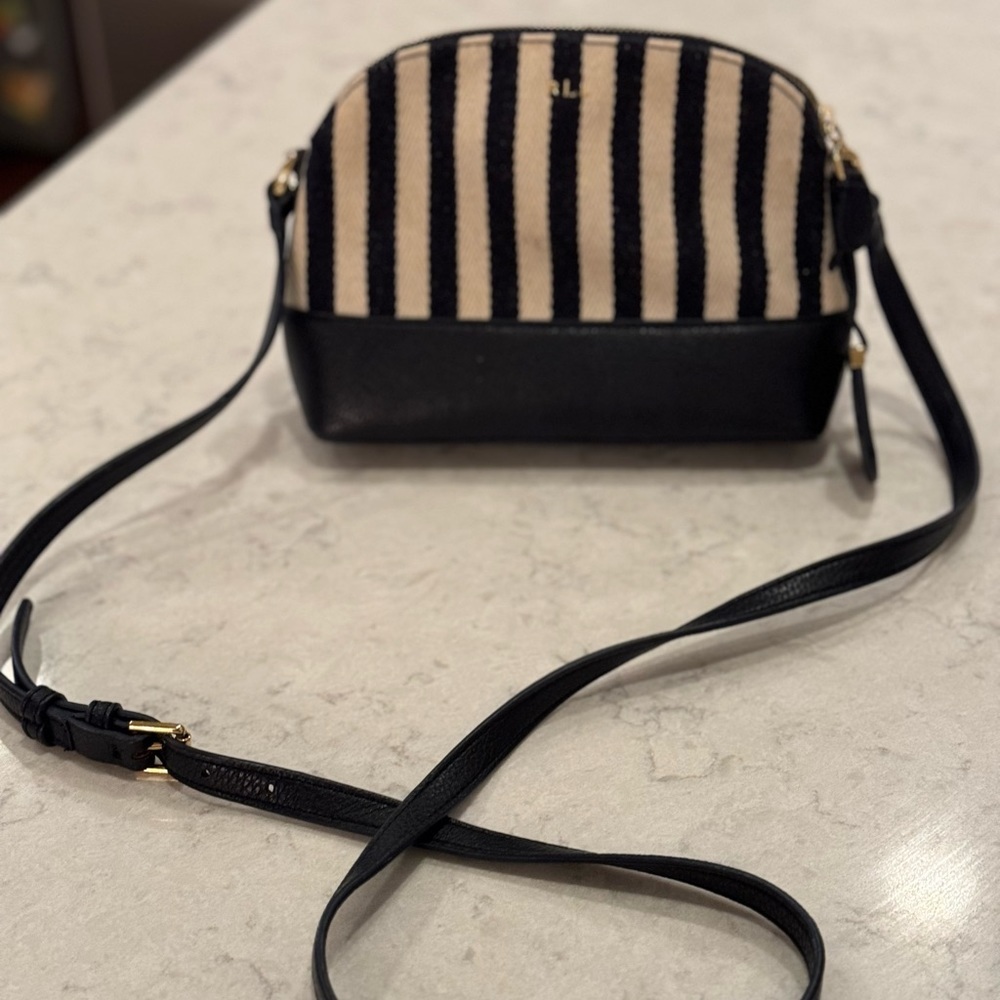 Ralph Lauren cream and navy shoulder bag with adjustable leather strap - Picture 7 of 16